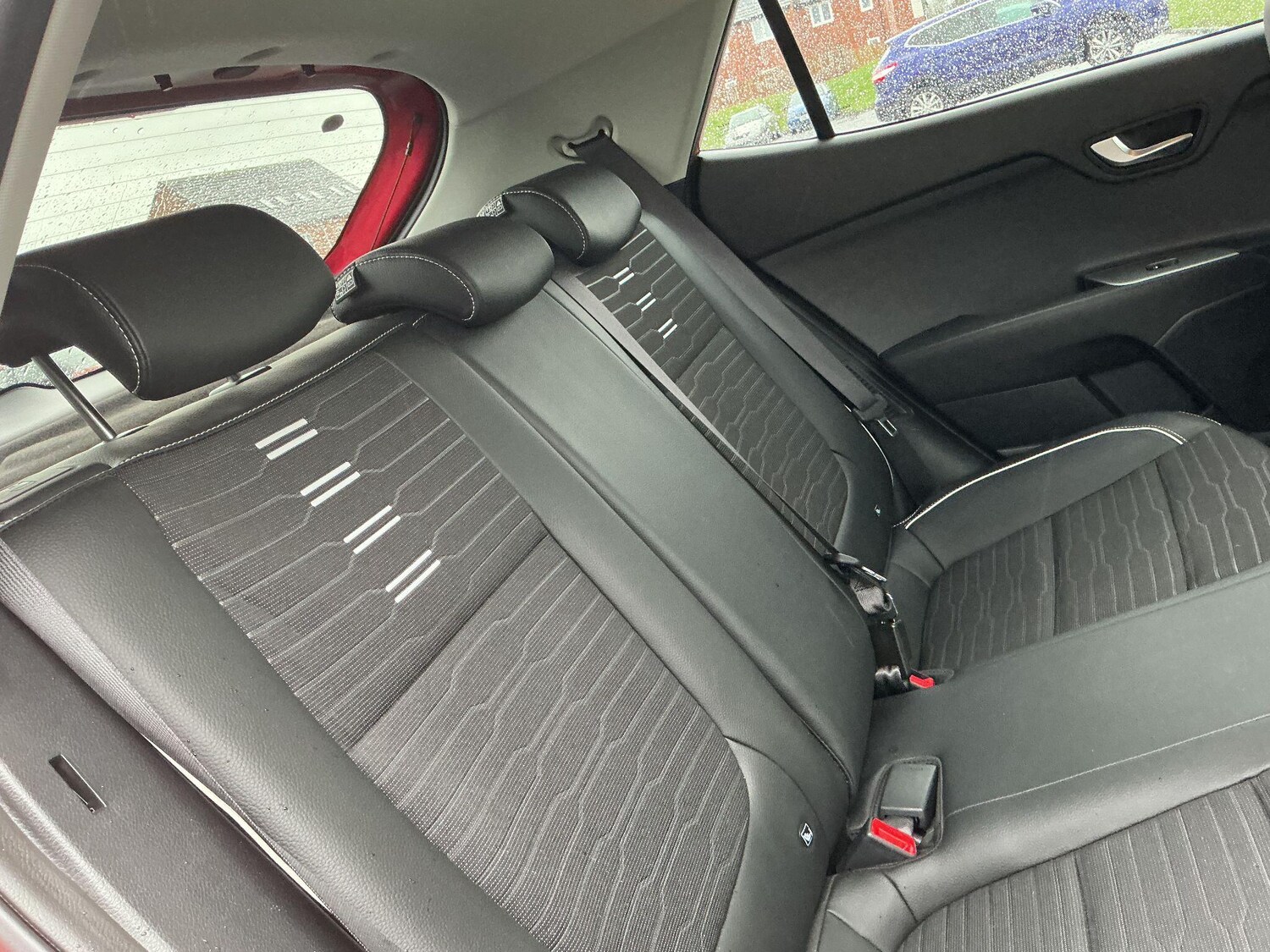 Used Kia Stonic for sale - 77683710: Photo 16