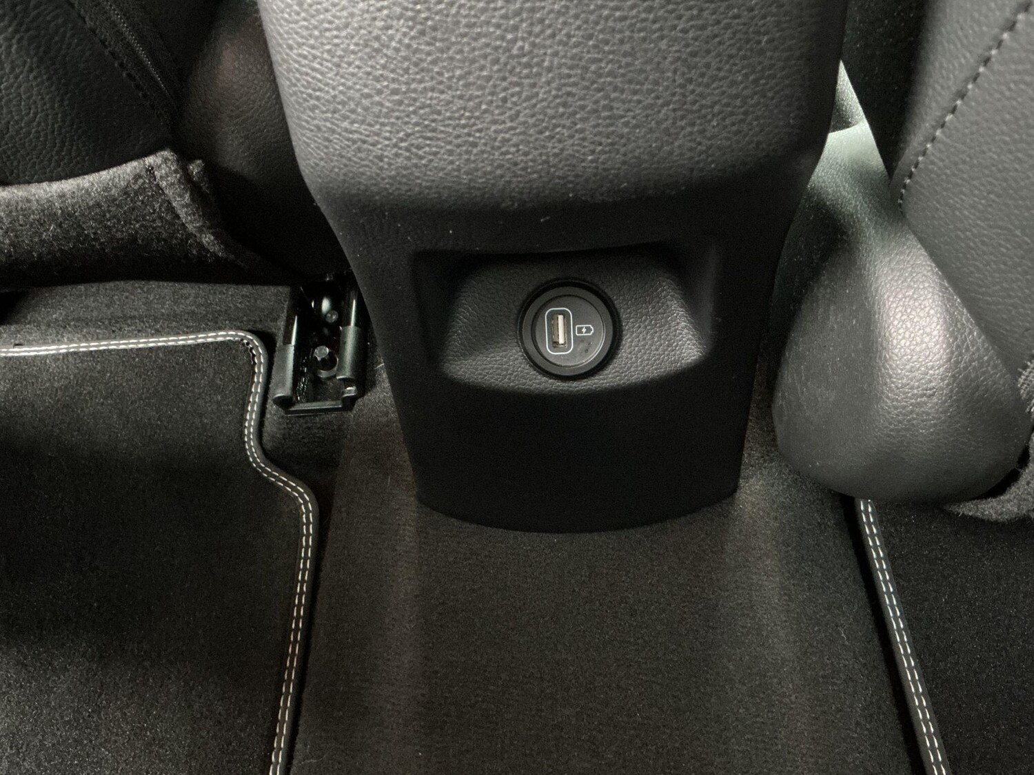 Used Kia Stonic for sale - 77683710: Photo 19