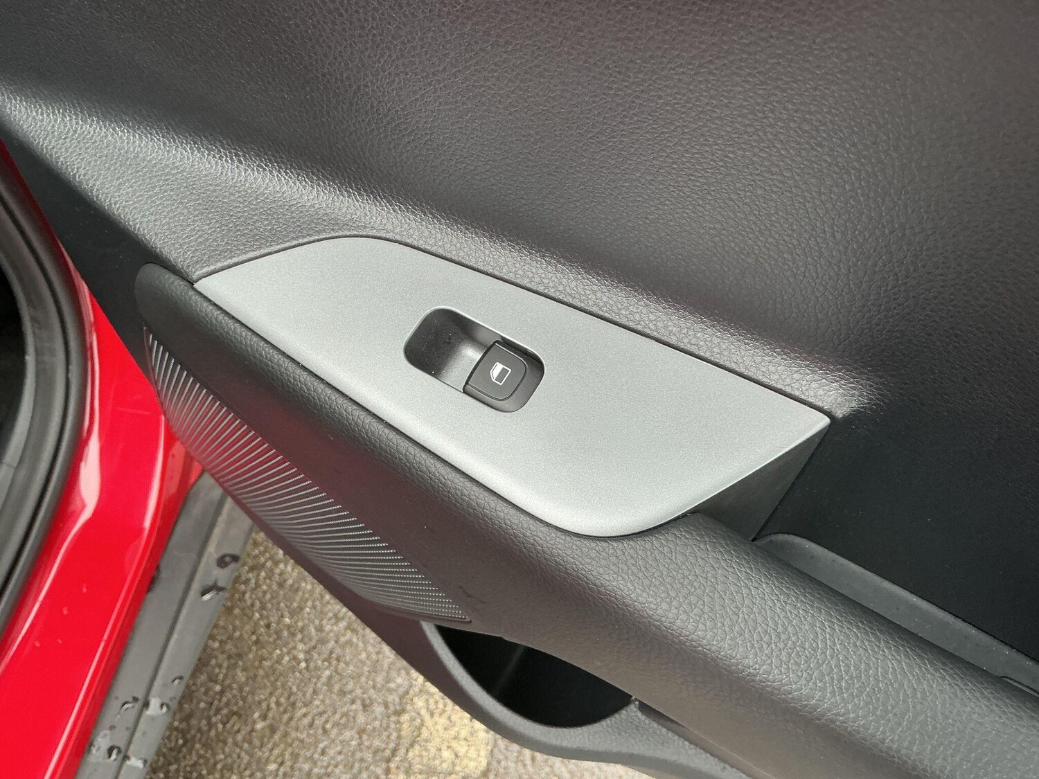 Used Kia Stonic for sale - 77683710: Photo 21