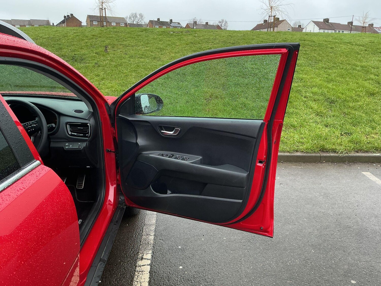 Used Kia Stonic for sale - 77683710: Photo 28