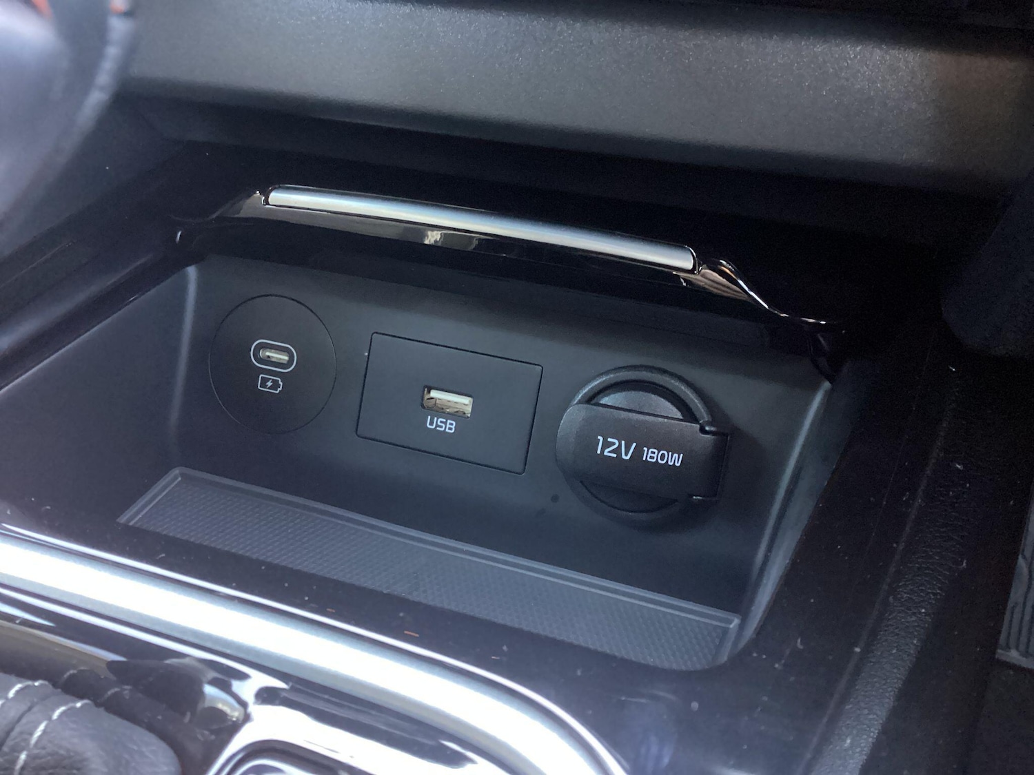 Used Kia XCeed 2025 for sale - 76702314: Photo 23