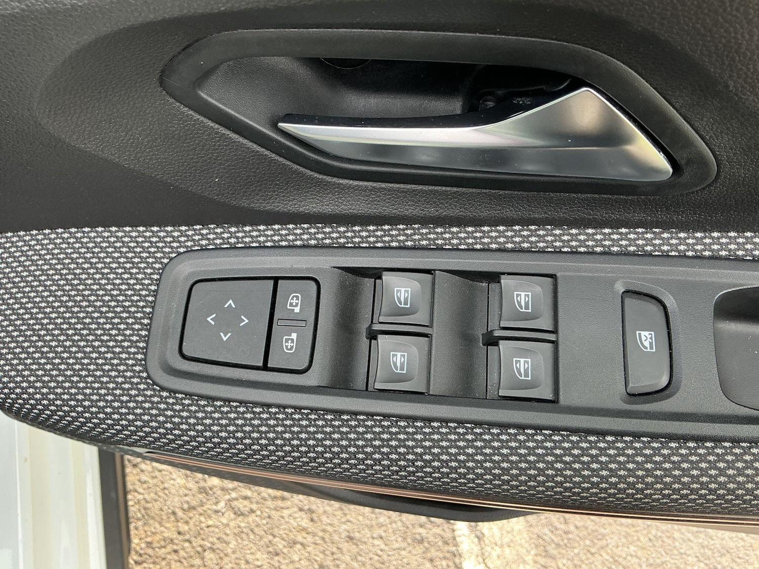 Used Dacia Sandero Stepway 2021 for sale - 77015570: Photo 21