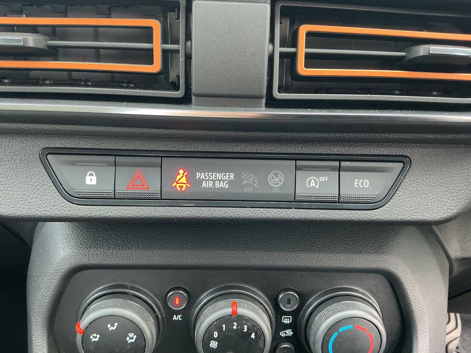 Used Dacia Sandero Stepway 2021 for sale - 77015570: Photo 25