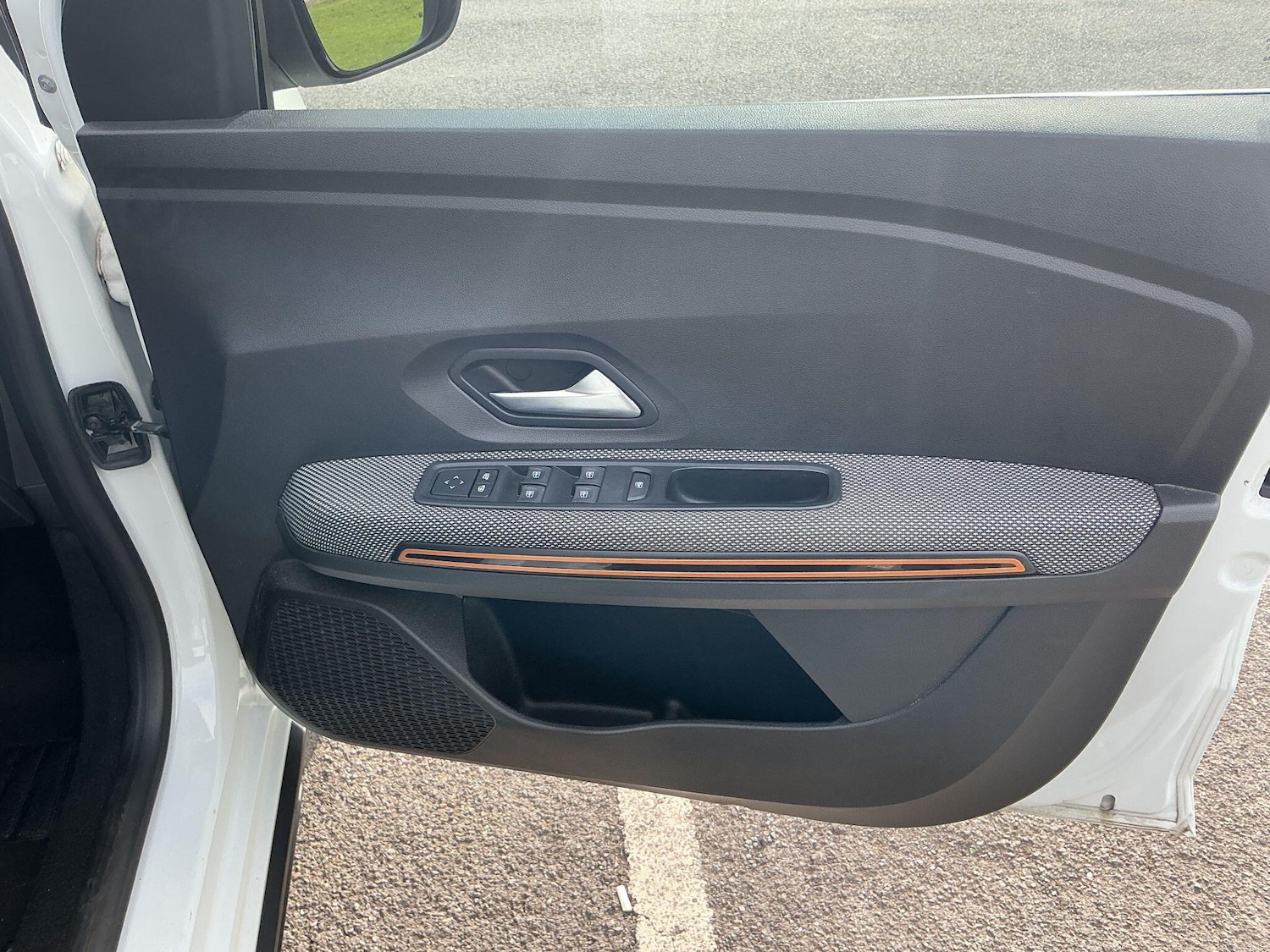 Used Dacia Sandero Stepway 2021 for sale - 77015570: Photo 32