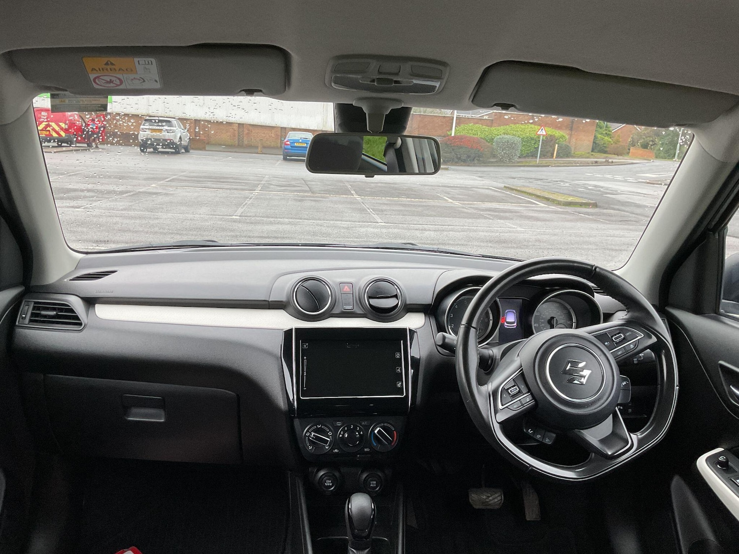 Used Suzuki Swift 2021 for sale - 77376663: Photo 10