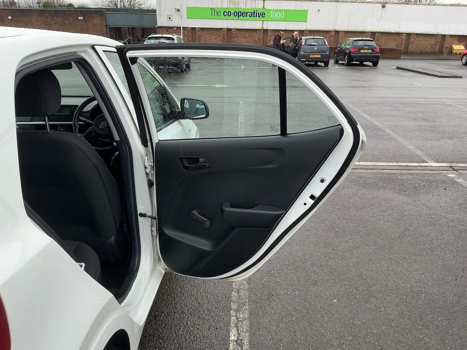 Used Kia Picanto 2019 for sale - 77550359: Photo 19