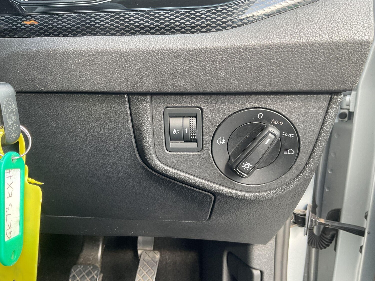 Used Volkswagen Polo 2023 for sale - 76002109: Photo 32
