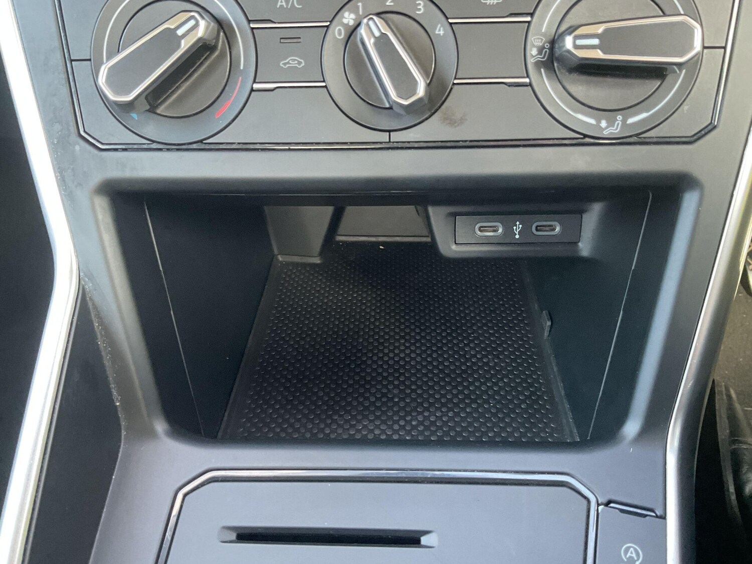 Used Volkswagen Polo 2023 for sale - 76002109: Photo 34