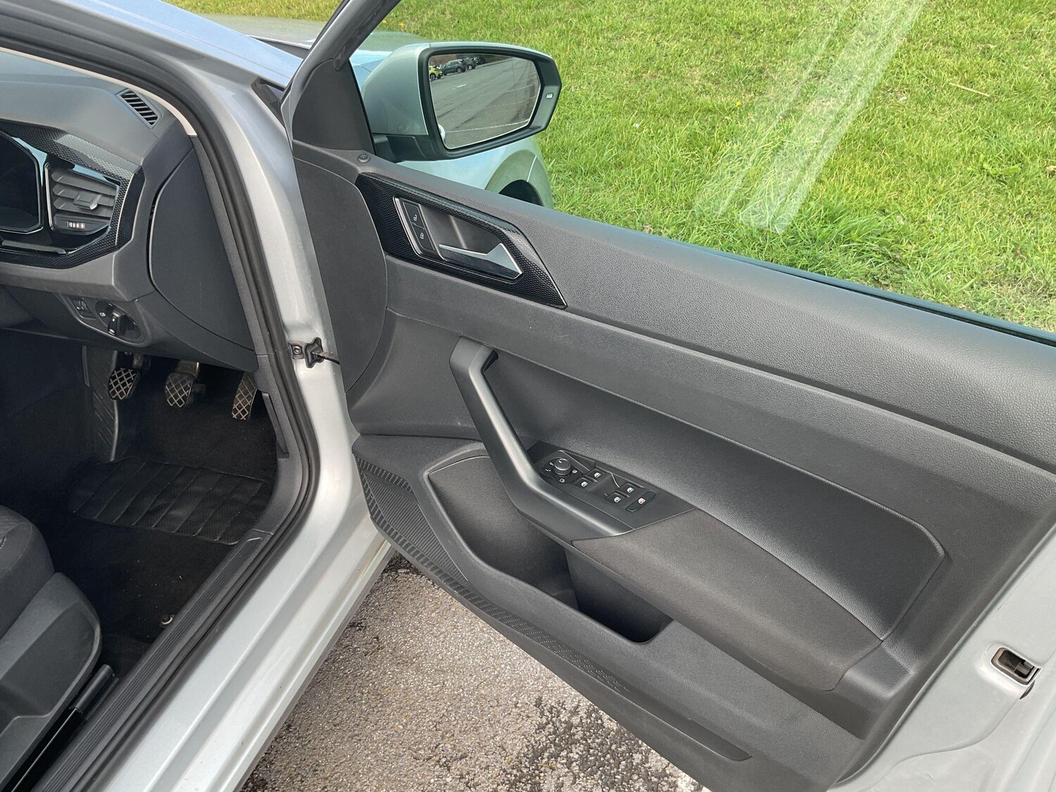 Used Volkswagen Polo 2023 for sale - 76002109: Photo 40