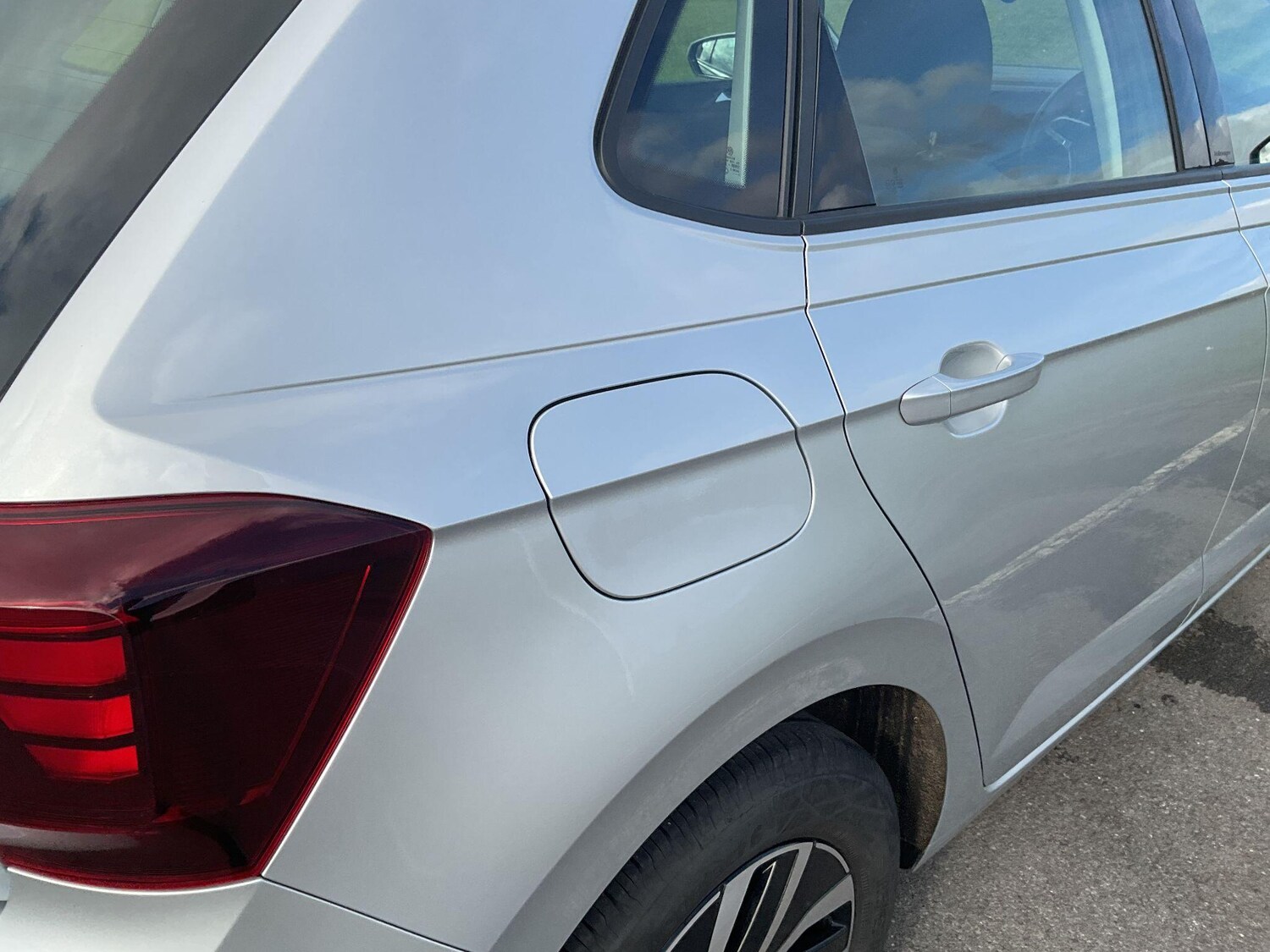 Used Volkswagen Polo 2023 for sale - 76002109: Photo 76