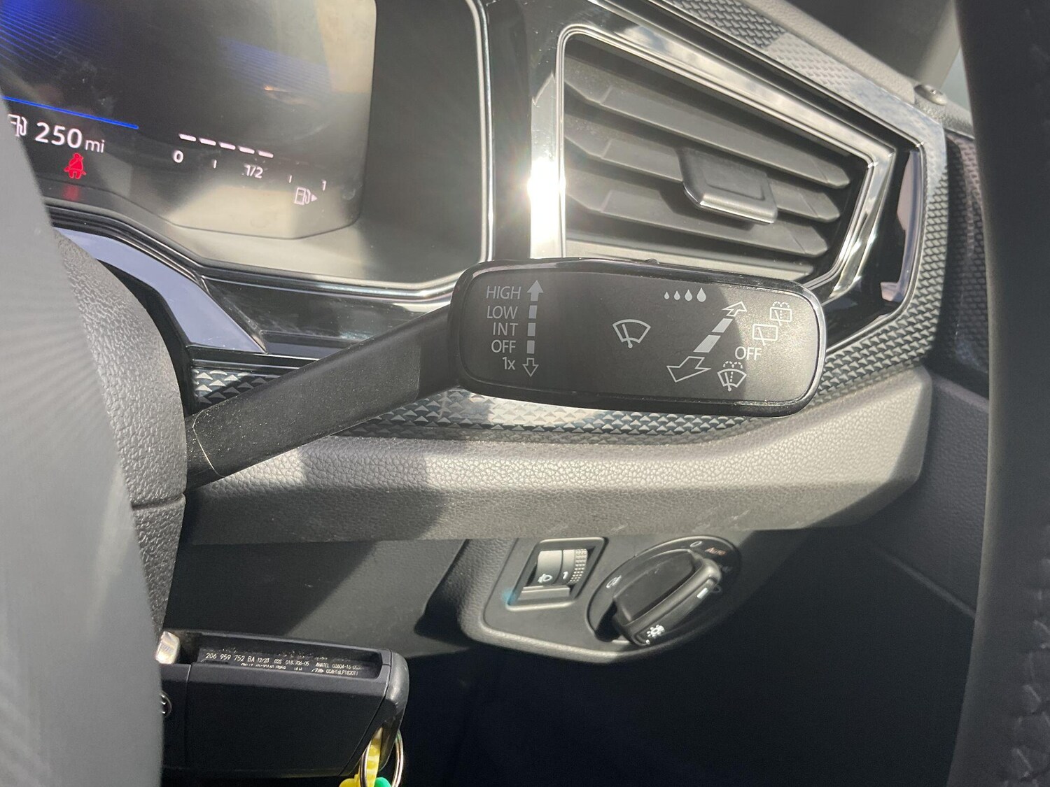 Used Volkswagen Polo 2023 for sale - 76002109: Photo 77