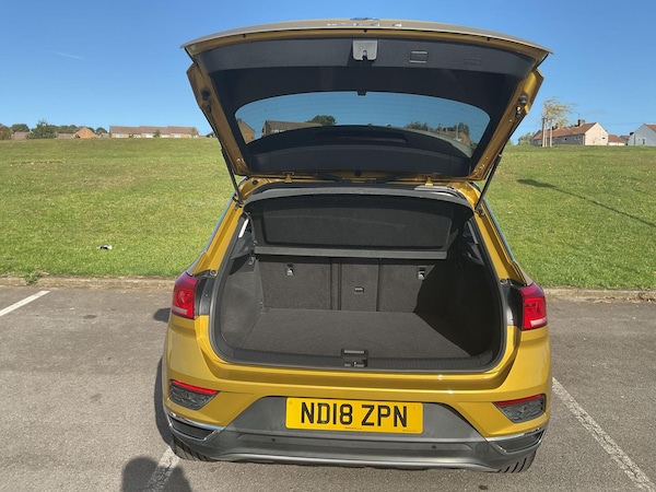 Used Volkswagen T-Roc 2018 for sale - 76151681: Photo 28
