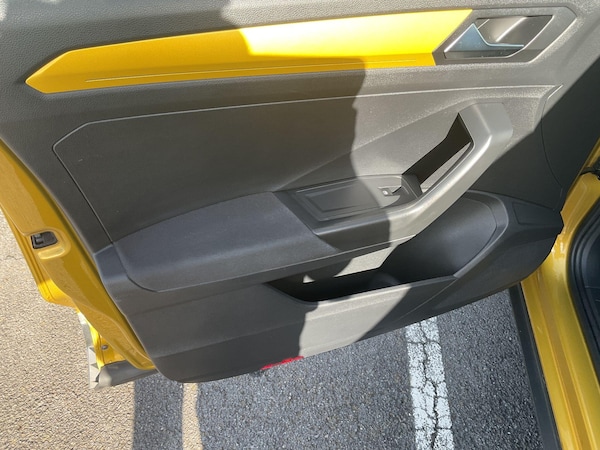 Used Volkswagen T-Roc 2018 for sale - 76151681: Photo 42