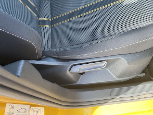 Used Volkswagen T-Roc 2018 for sale - 76151681: Photo 51