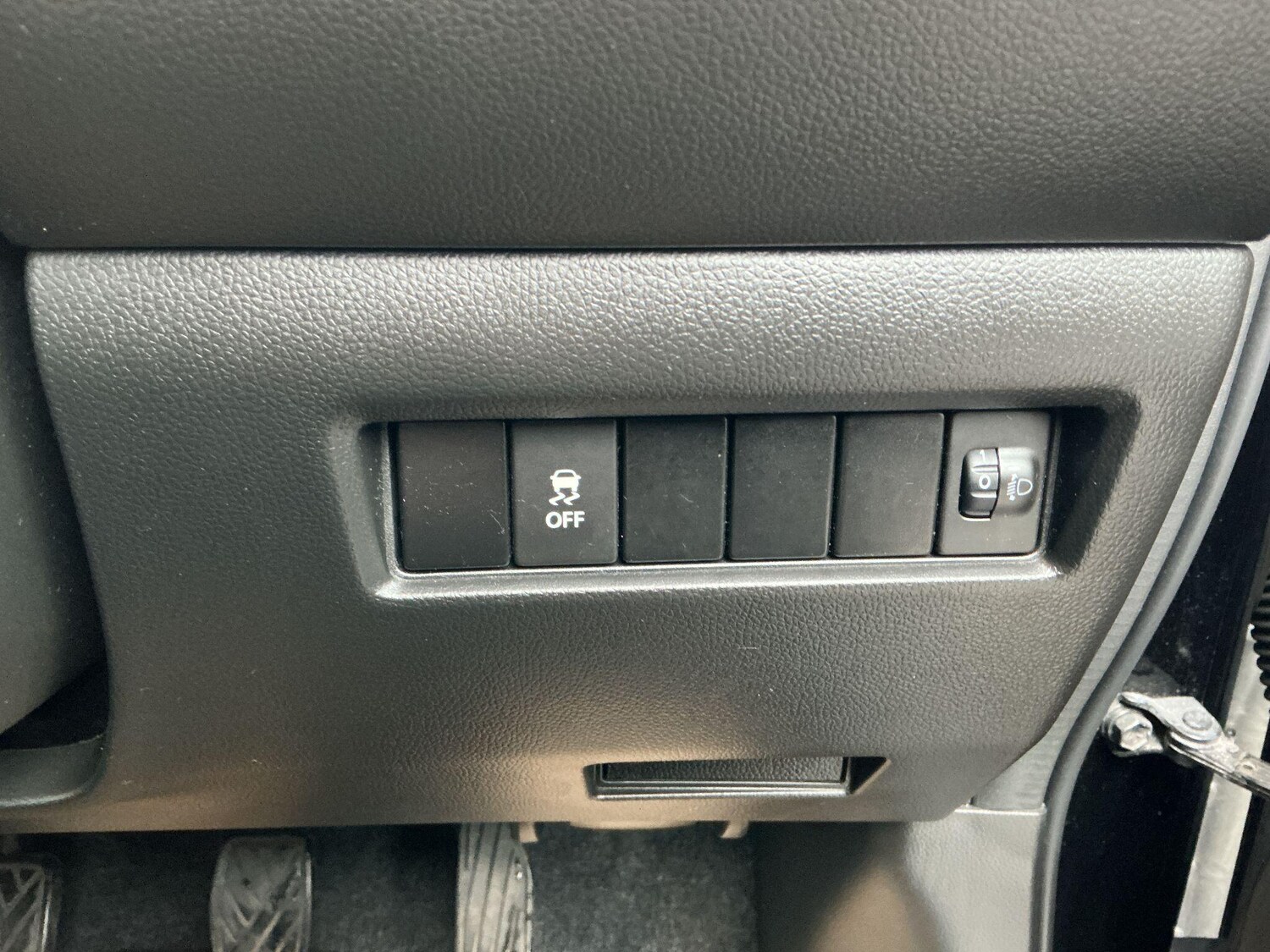 Used Suzuki Swift 2018 for sale - 77586129: Photo 22