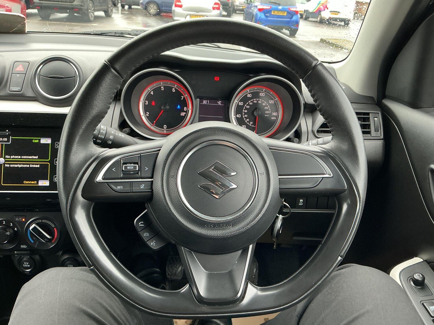 Used Suzuki Swift 2018 for sale - 77586129: Photo 38