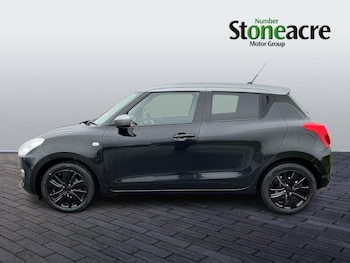 Used Suzuki Swift 2018 for sale - 77586129: Photo