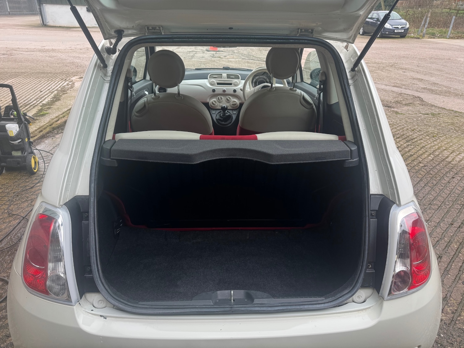 Used Fiat 500 2011 for sale - 77789211: Photo 9