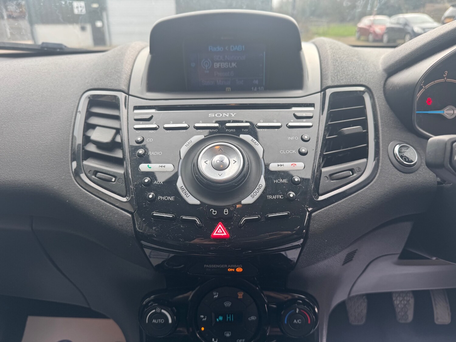 Used Ford Fiesta 2015 for sale - 77790079: Photo 11