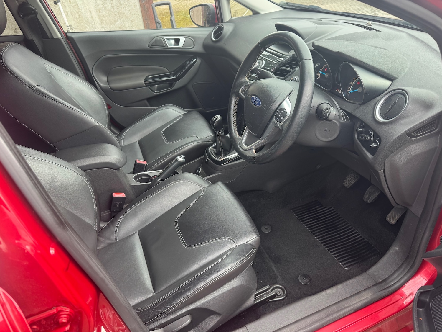 Used Ford Fiesta 2015 for sale - 77790079: Photo 5