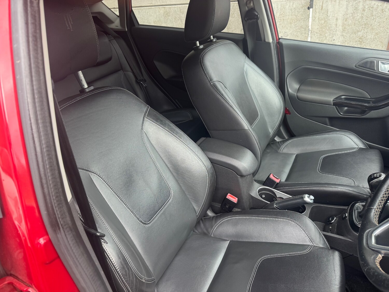 Used Ford Fiesta 2015 for sale - 77790079: Photo 6