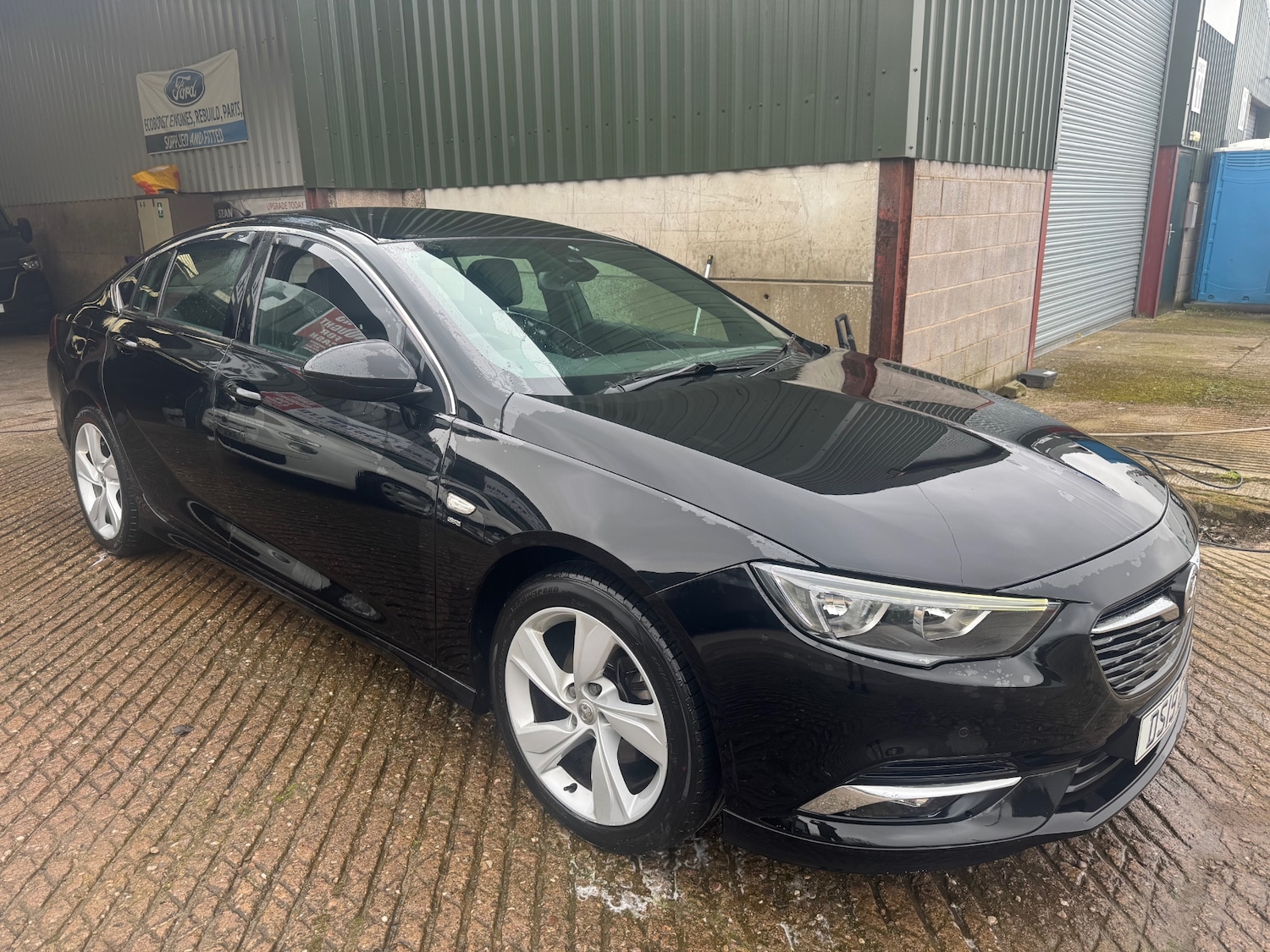 Used Vauxhall Insignia 2019 for sale - 77789276: Photo 2