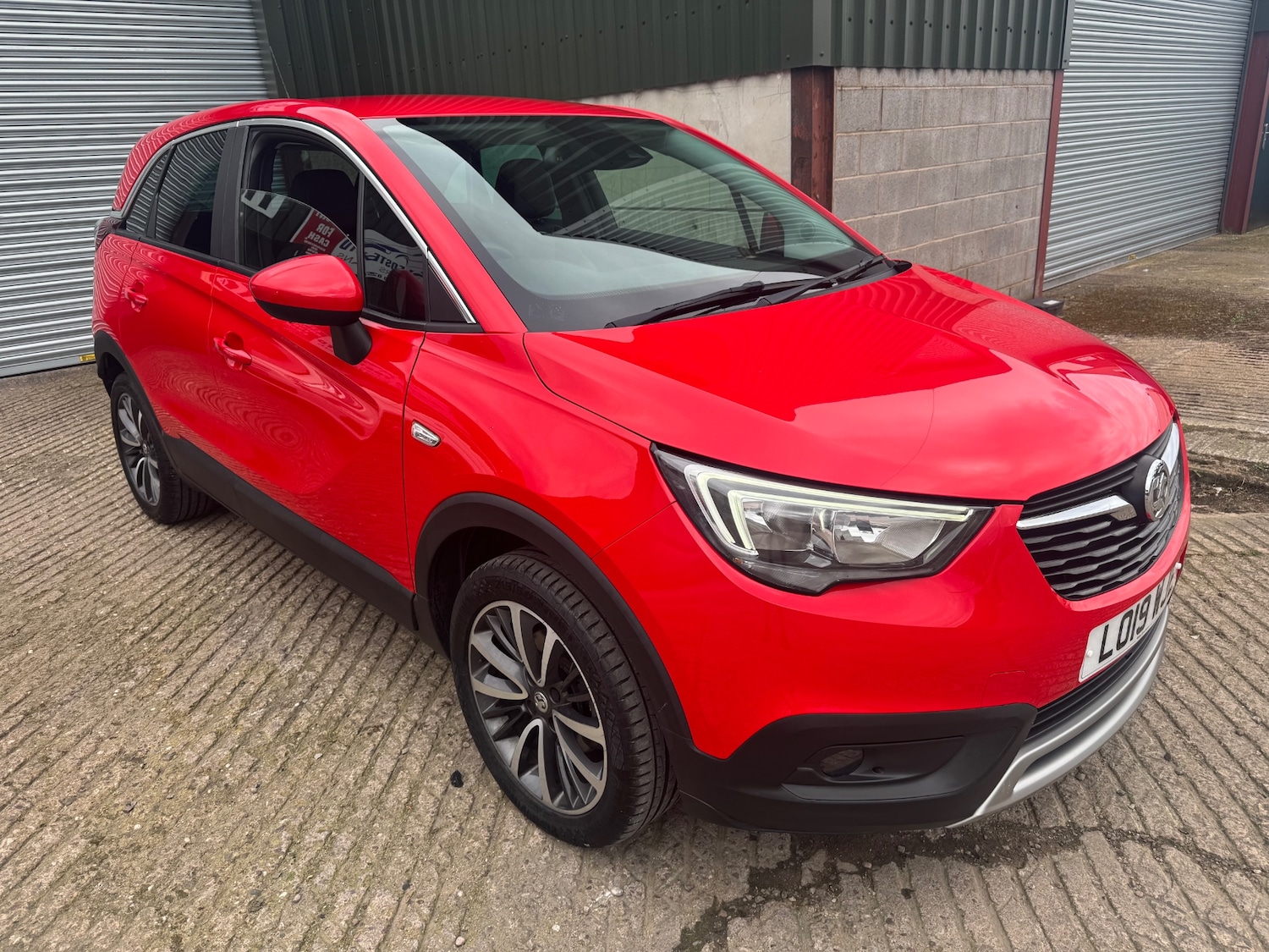 Used Vauxhall Crossland X 2019 for sale - 77816907: Photo 2