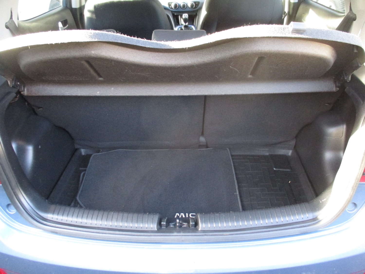 Used Hyundai i10 2016 for sale - 76892613: Photo 9