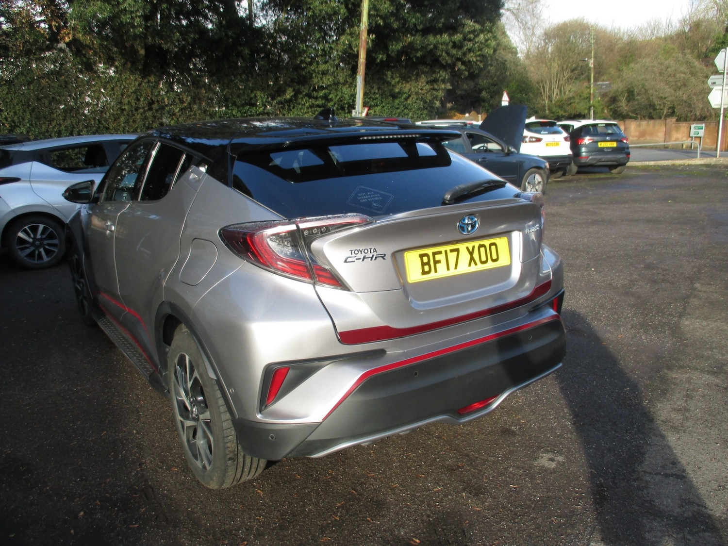 Used Toyota C-HR 2017 for sale - 76892621: Photo 5