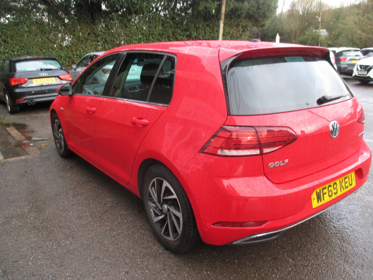 Used Volkswagen Golf 2019 for sale - 76892644: Photo 5