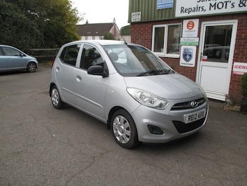 Hyundai - i10