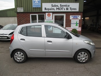 Used Hyundai i10 2012 for sale - 76034964: Photo