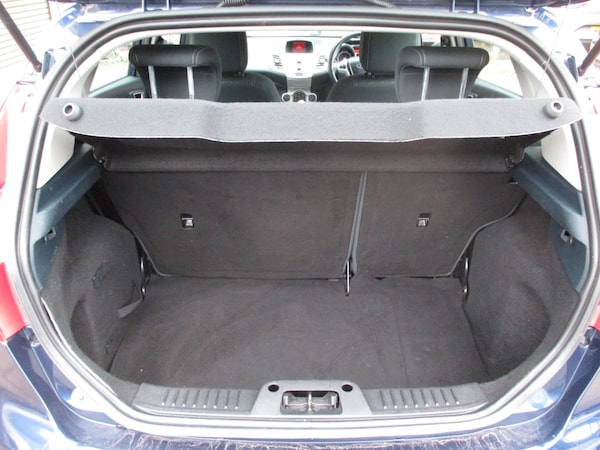 Used Ford Fiesta 2012 for sale - 74890470: Photo 6