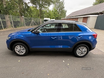 Used Volkswagen T-Roc 2023 for sale - 79237864: Photo