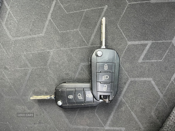 Used Peugeot 2008 2017 for sale - 78116761: Photo 13