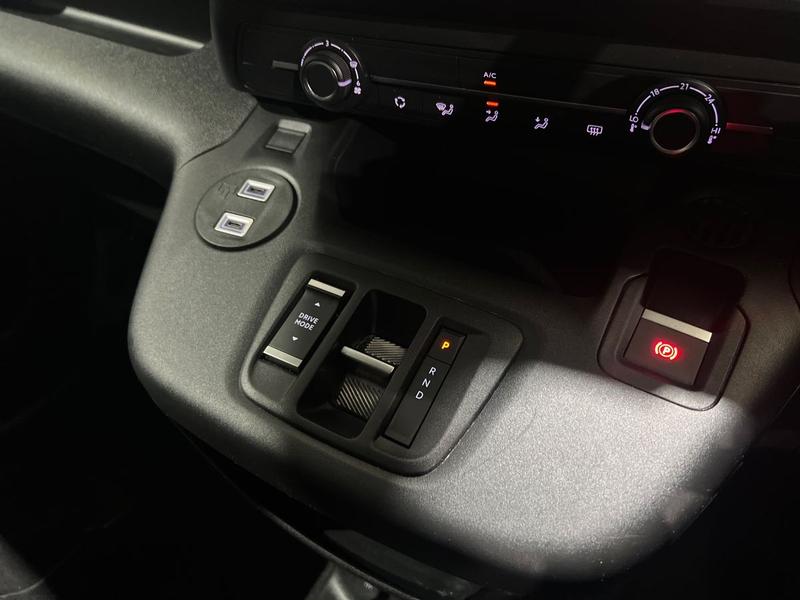 Used Vauxhall Combo Life 2024 for sale - 76382195: Photo 24