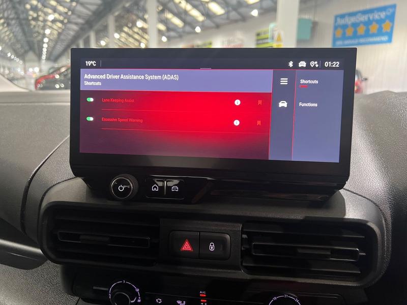 Used Vauxhall Combo Life 2024 for sale - 76382195: Photo 27