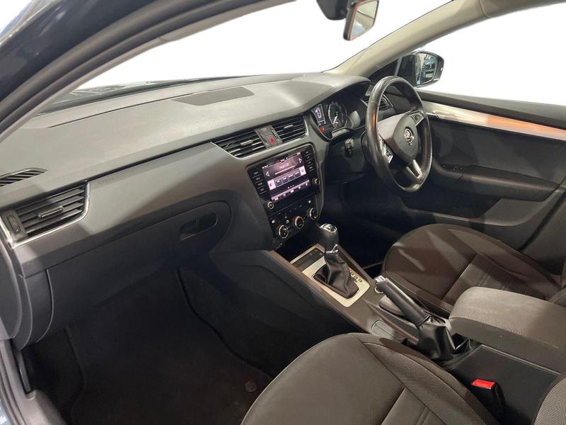 Used Skoda Octavia 2020 for sale - 76382170: Photo 11