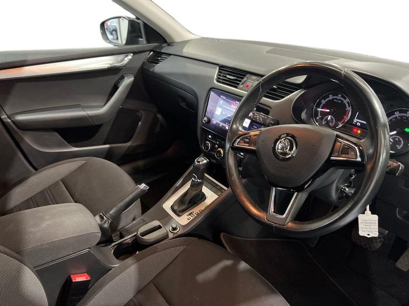 Used Skoda Octavia 2020 for sale - 76382170: Photo 3