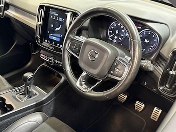 Used Volvo XC40 2018 for sale - 77718635: Photo