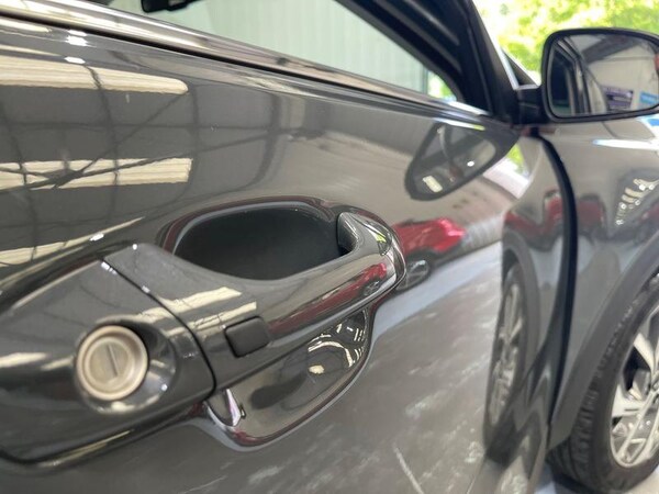 Used Kia Stonic 2023 for sale - 75730809: Photo 14
