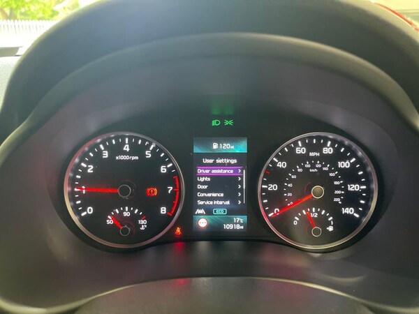 Used Kia Stonic 2023 for sale - 75730809: Photo 18