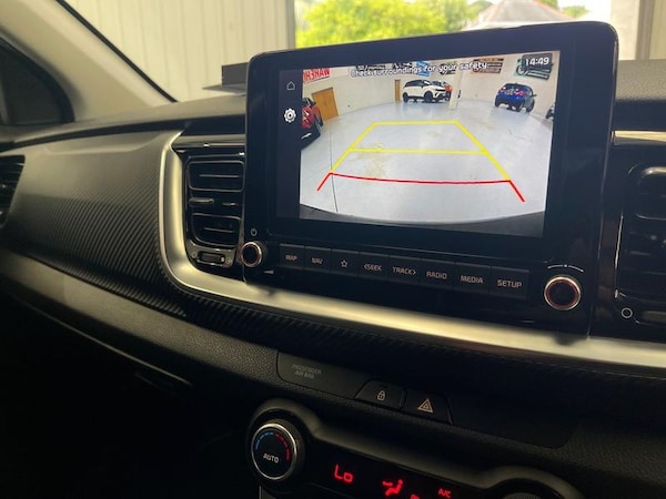 Used Kia Stonic 2023 for sale - 75730809: Photo 31