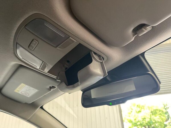 Used Kia Stonic 2023 for sale - 75730809: Photo 32