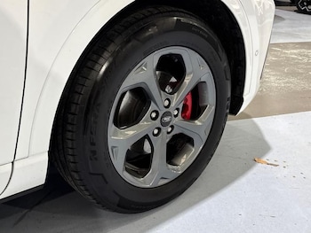 Used Ford Kuga 2024 for sale - 77176240: Photo