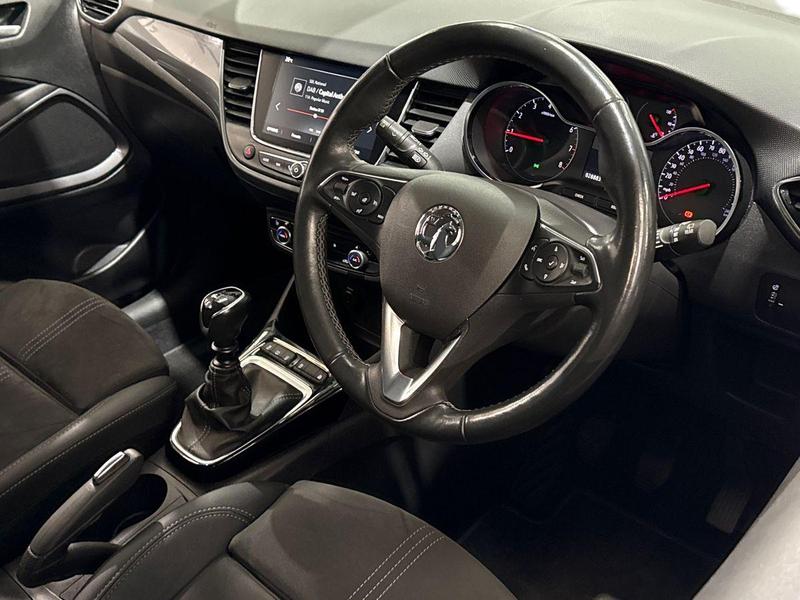 Used Vauxhall Crossland 2022 for sale - 76519696: Photo 3