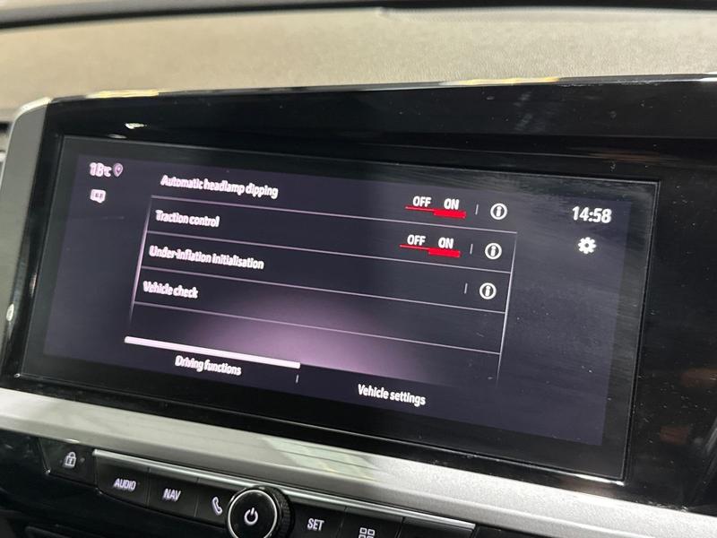 Used Vauxhall Grandland 2022 for sale - 76750479: Photo 32