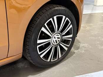 Used Volkswagen up! 2017 for sale - 74904991: Photo