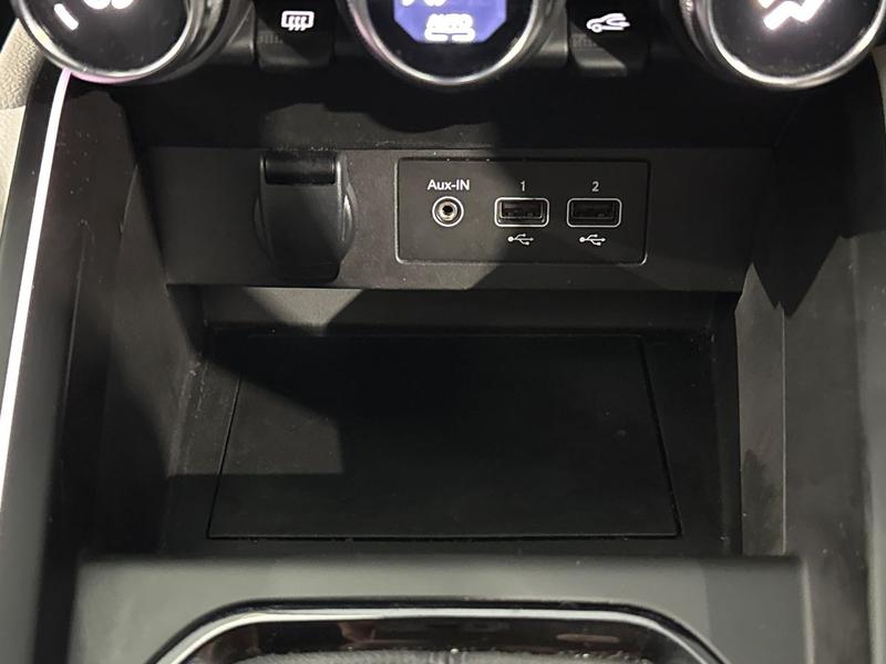 Used Renault Clio 2023 for sale - 76415943: Photo 23