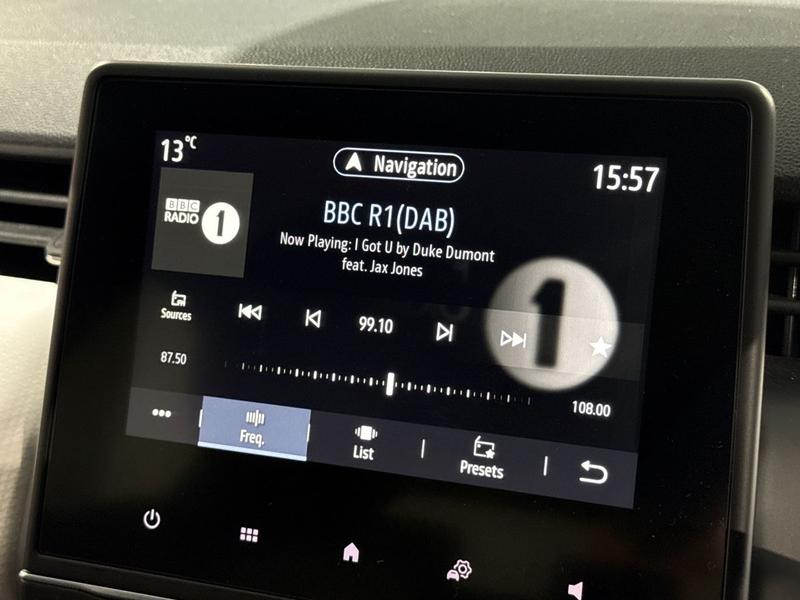 Used Renault Clio 2023 for sale - 76415943: Photo 28